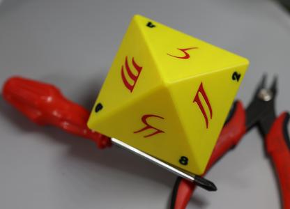 8 Sided Dice (Muticolor or Monocolor) / Dé à 8 Faces