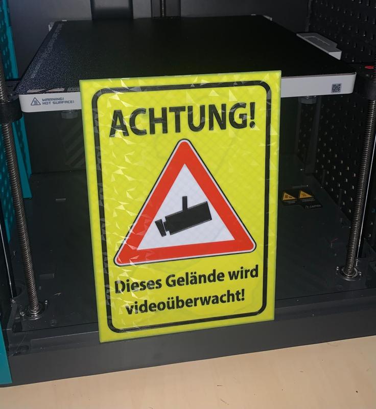 Achtung das Gelände wird Videoüberwacht Schild