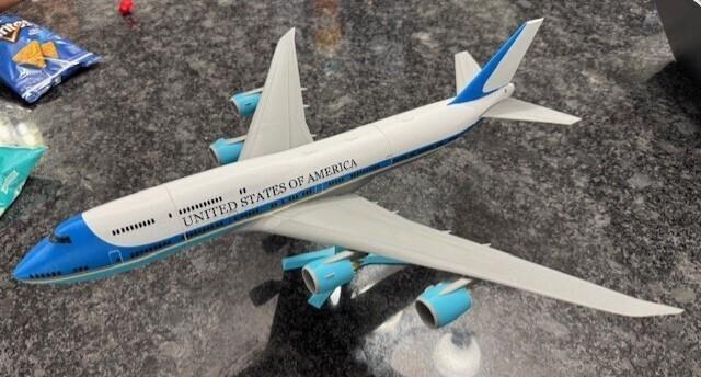 VC-25B Air Force One 1:160