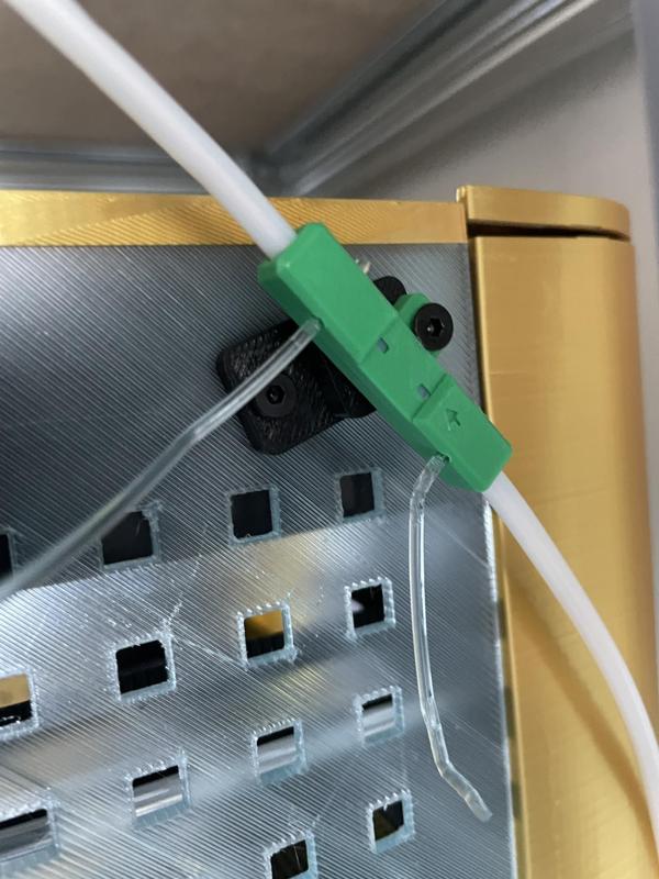 Fully printed PTFE tube connector with M3 attachment hole