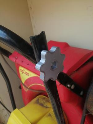 Lawnmower Release/Tighten Knob
