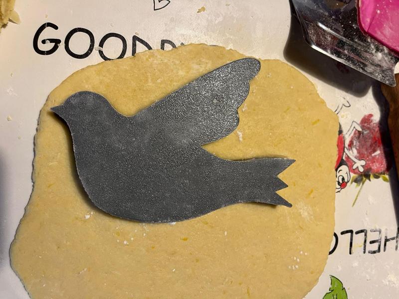 Easter bird biscuit cutter