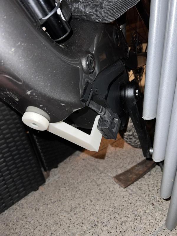 Specialized Levo Turbo Motor Stromkabel Abknickschutz /  Motor to Battery Cable transport protection