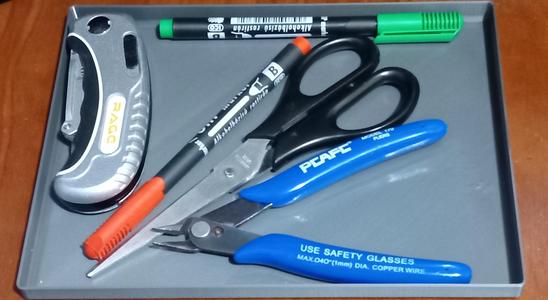 Simple slim tray 200x150x12mm (7.9x5.9x0.5inch)