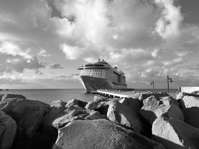 Anthem Of The Seas in St. Kitts Photo HueForge