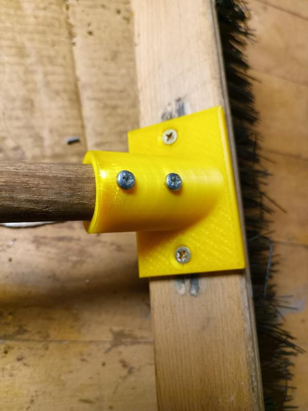 Broom adapter - angle