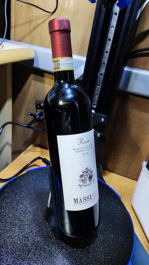 Wine bottle displayer - wine bottle holder