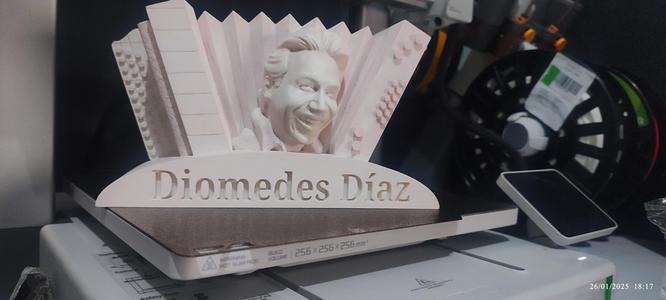 singer Diomedes Diaz tribute