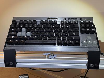 Extrusion keyboard mount
