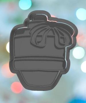 Christmas Crayon Ornament Cookie Cutter