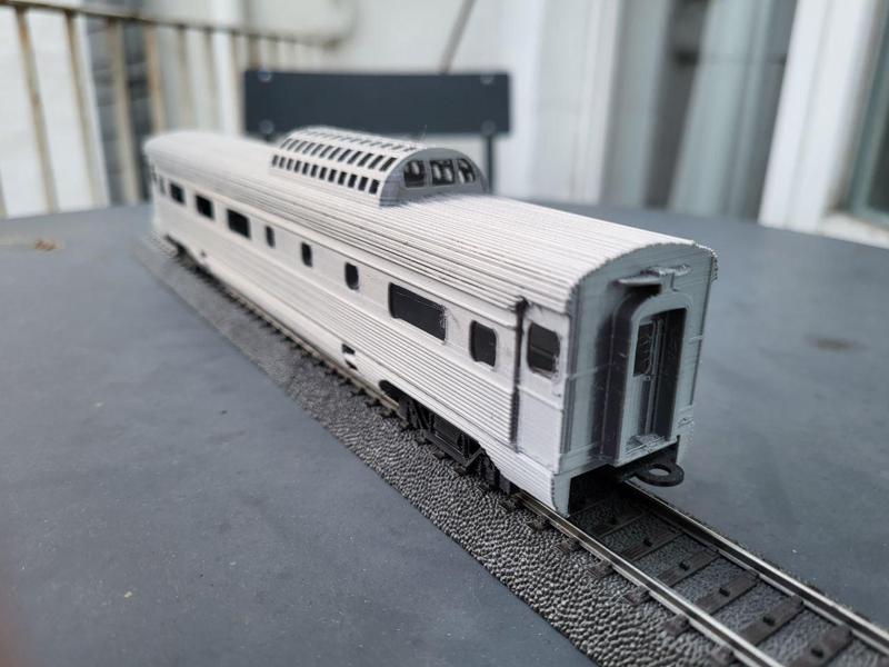 AMTRAK STREAMLINER VISTA DOME CAR FOR H0 SCALE