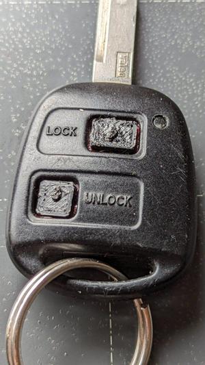 Toyota Corolla 2003 Key repair