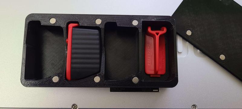 Box for sram axs battery