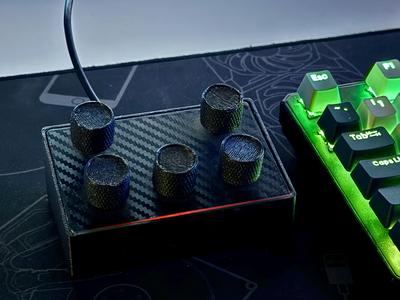 Minimalistic Deej Enclousre