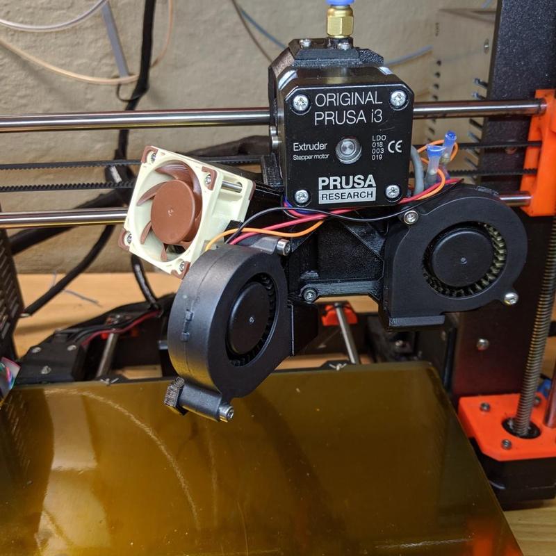 Bent Dual Part Cooling Fan Mount / Shroud with Nozzle View for Prusa i3 MK3