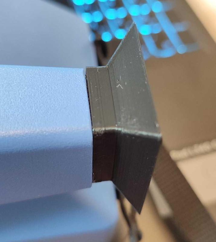 Polaroid 600 Box Camera Eyecup