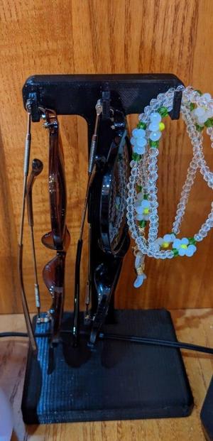 Eyeglasses hook-stand