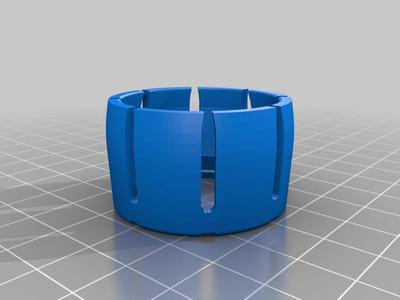 Suit cooling hose clamping bracket