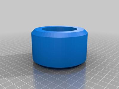 3 in cup holder for cars (smaller drinks redbull/ monster) L9A1