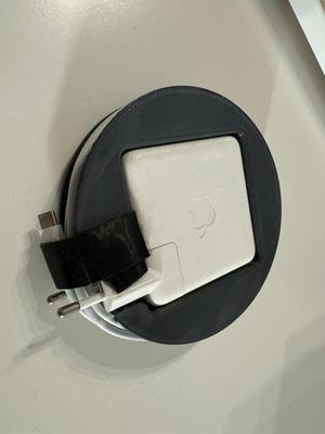 Cable Holder for Apple 61W USB-C Power Adapter