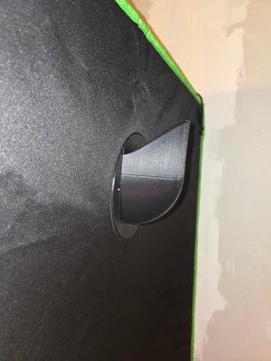 Grow tent duct 