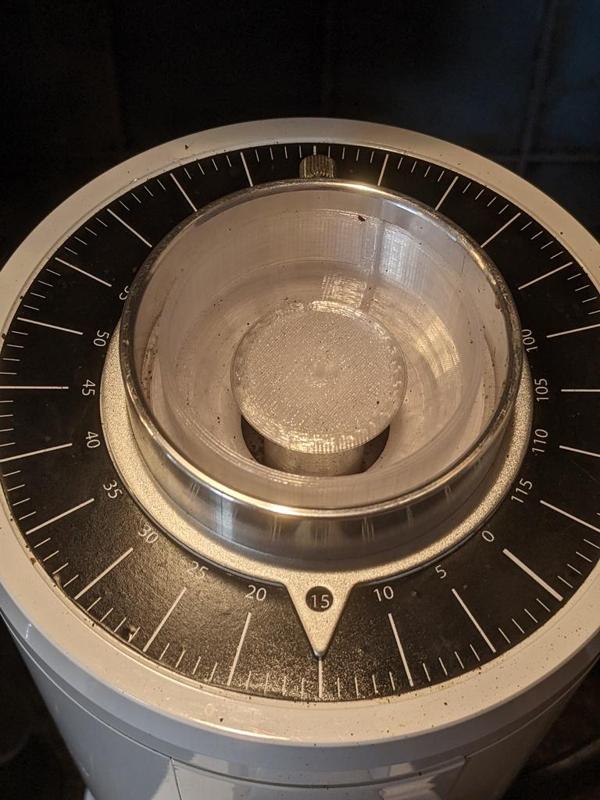 DF83 Anti Popcorn Funnel