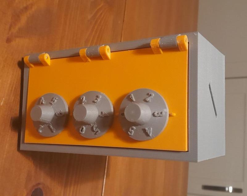 savings locker gift box