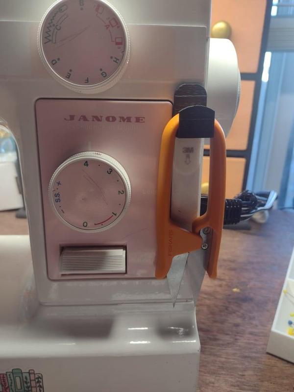 Sewing Machine Thread Cutter Holder - Fiskars Snips
