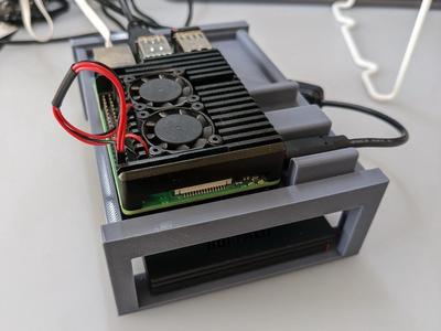 Mini Rack for RaspberryPi 4B and USB SSD
