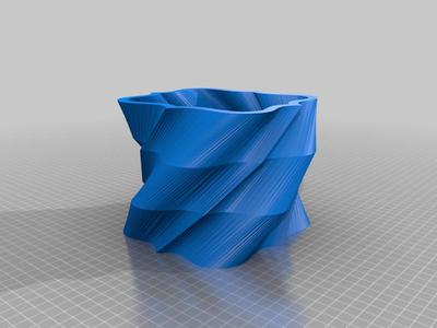 Twisted vase 2 