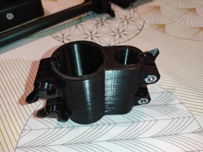 Parallel holder for e-drum (Alesis)