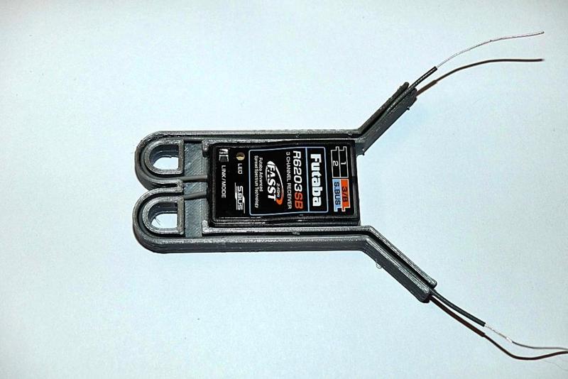 3D printing protective sleeve shell skin housing for Futaba R6203SB