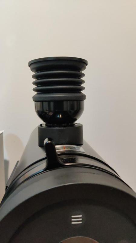 Bentwood Vertical 63 - Adapter for single-dose funnel/bellow