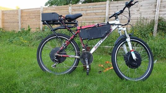 Frame mounted battery pack for 26" hardtail e-bikes