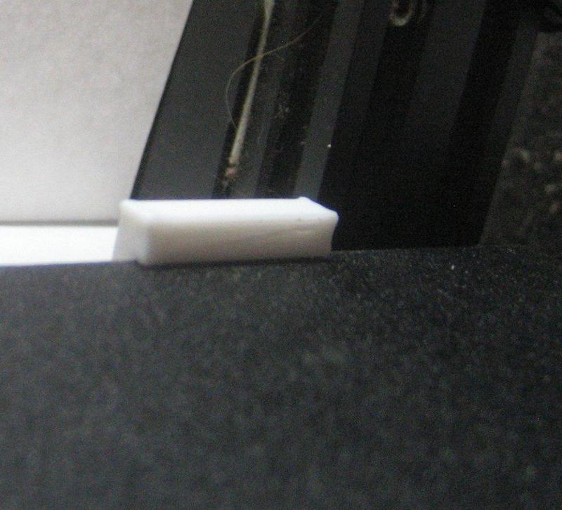 bed clip