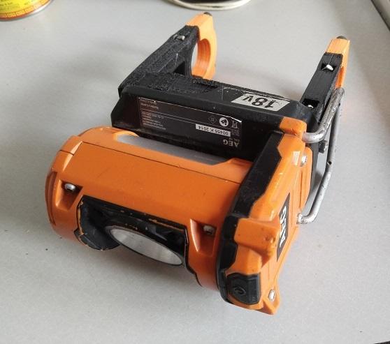 AEG light mount for Bicycle handlebars