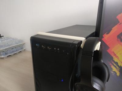  Headphones holder for PC case with band support