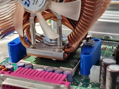 Zalman CNPS9500 Socket 775 - Socket 423 adapter