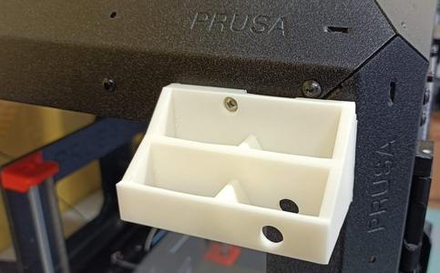 Pincer holder for Prusa Enclosure