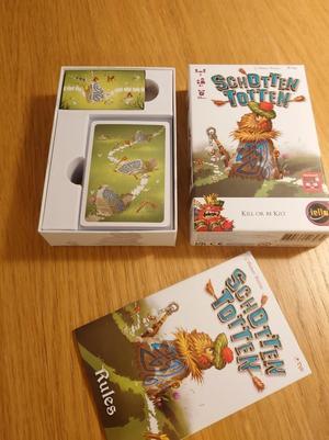 Schotten Totten - Sleeved Cards Insert
