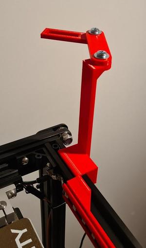 Clip-on mountpoint for C290 camera on 2020 frame