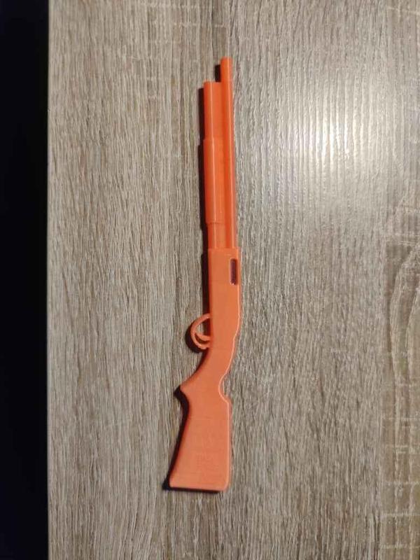 Shotgun from Buckshot roulette (not very detailed)