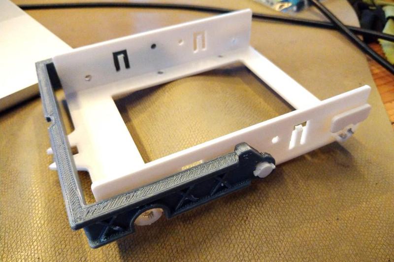 Sun SPARCstation "Aurora" drive bracket