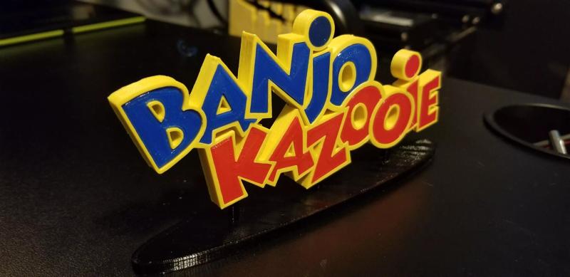 Banjo-Kazooie Logo Stand