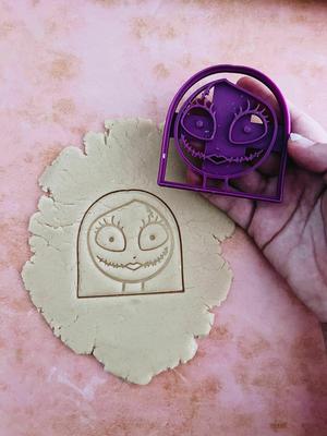 Cookie cutter. Sally. Nightmare before Christmas.