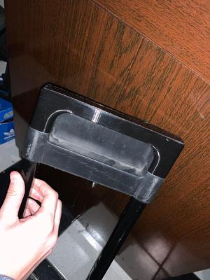 Rectangular handle 16mm x 15mm rectangular spout and distance 143mm