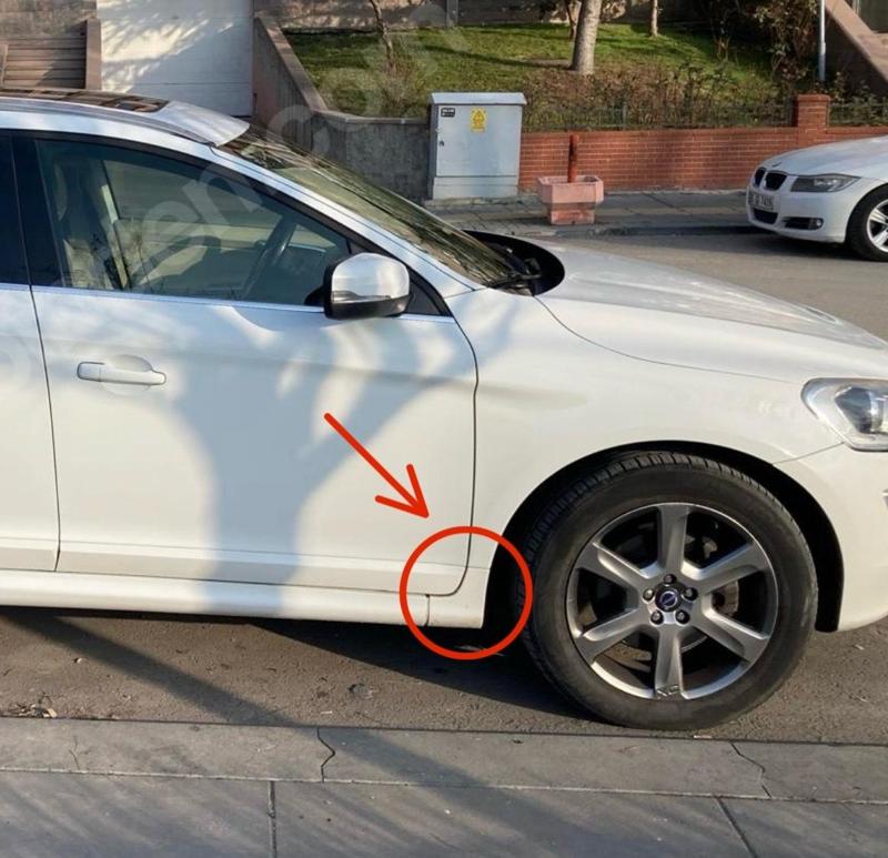 Volvo Xc60 fender corner cover (L)