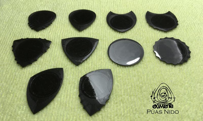 Carbon Fiber PITA-DENT PLA Poly-Lactic Acid Guitar Spike with TPU Thermoplastic Polyurethane Non-Slip Grip Membrane