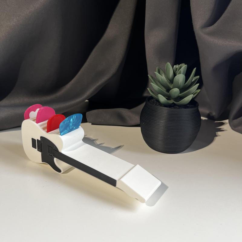 GUITAR PICK HOLDER