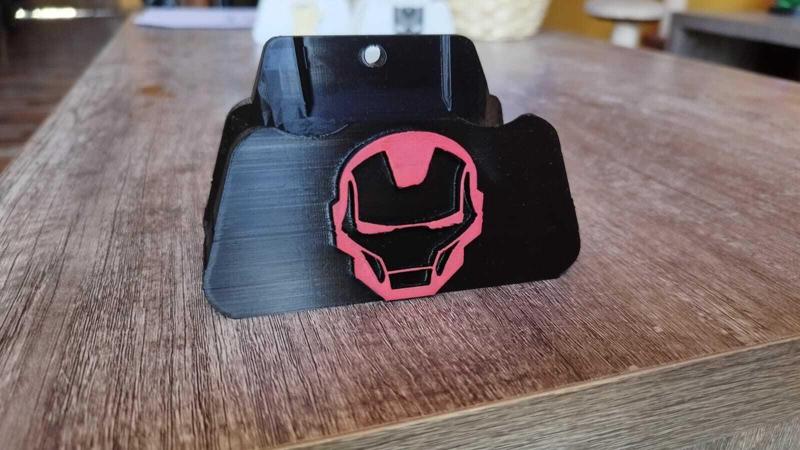 Holder dualsense Iron man